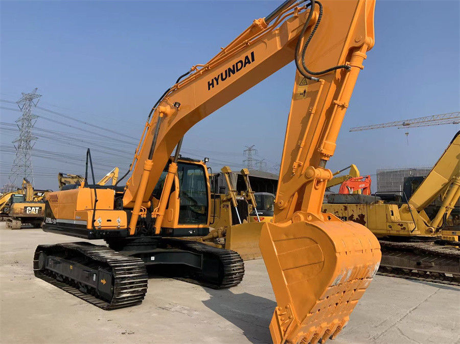 220lc-9s ha utilizzato l'escavatore Made In Korea di Hyundai 22 tonnellate di escavatori del cingolo