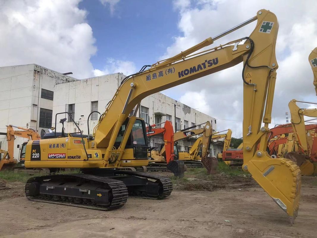 Escavatore utilizzato di KOMATSU PC220-8 22 tonnellate di escavatore Komatsu PC220 della seconda mano