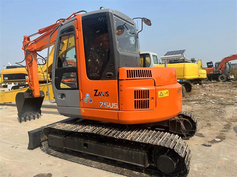Usato mini escavatore Hitachi ZX75US Usato 7,5 tonnellate Hitachi ZX75 mini escavatore scavatore