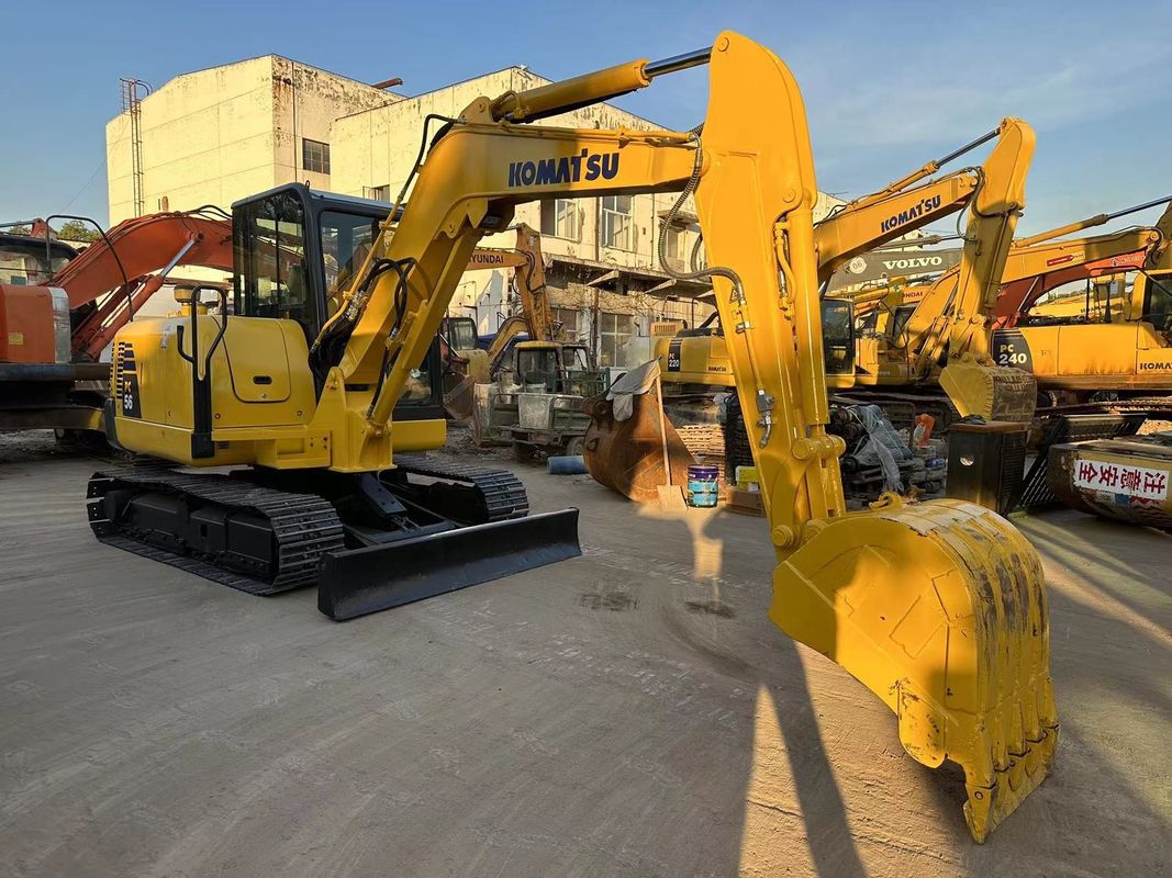 Komatsu PC56-7 mini escavatore usato 5 tonnellate Komatsu escavatore in buone condizioni