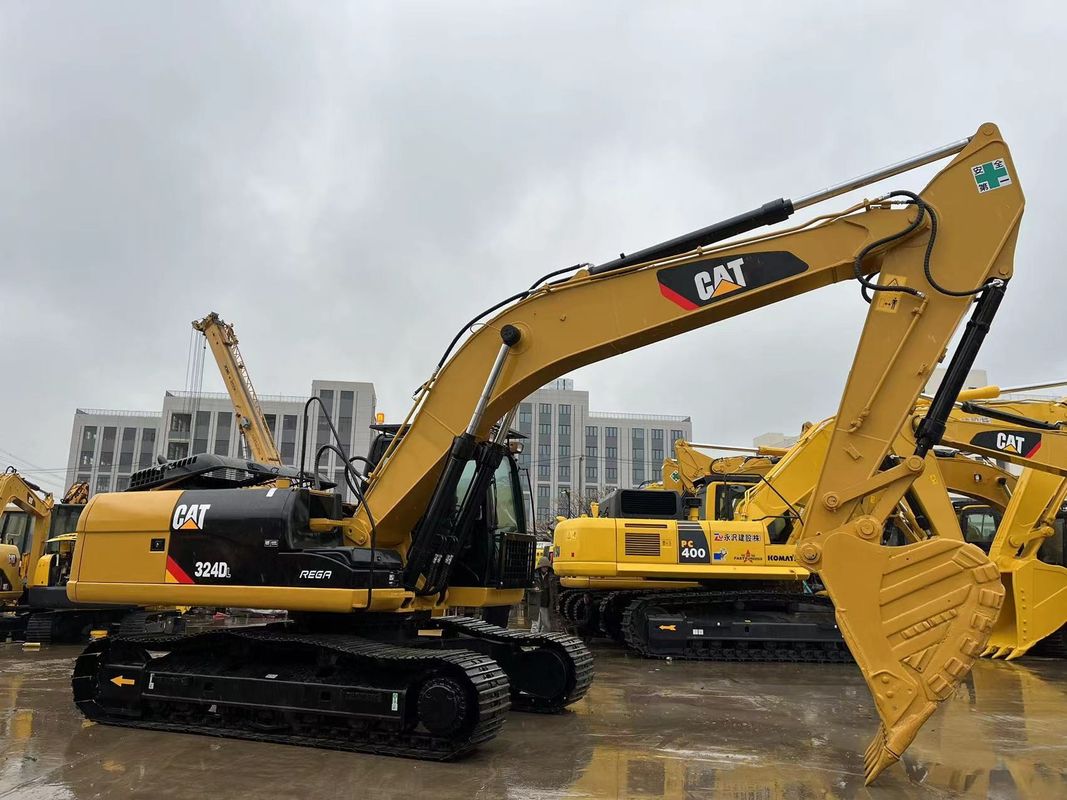 Industria pesante utilizzata CAT 324DL Escavatore a trascinamento Caterpillar Breaker Hammer Line Potente motore
