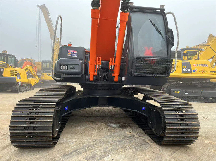 Escavatore usato Hitachi ZX210 importato dal Giappone con corpo forte ad iniezione diretta