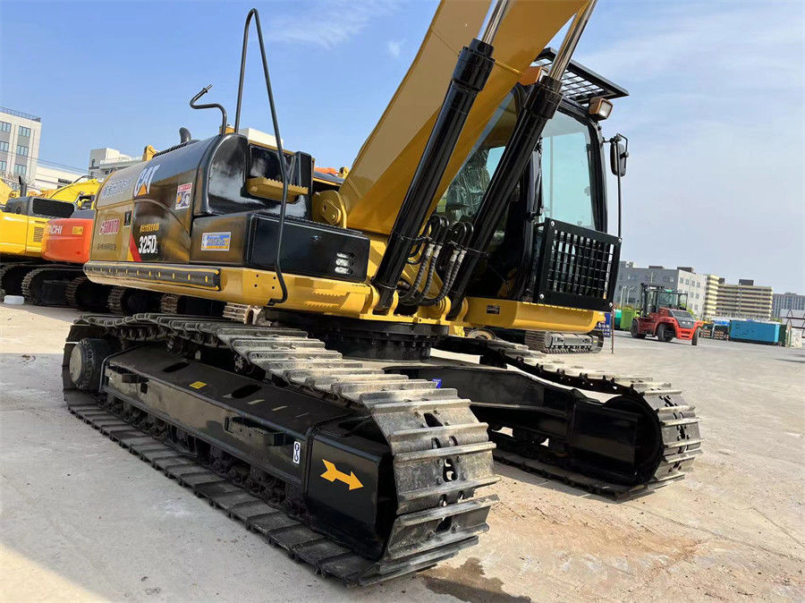 CAT 325DL Escavatore idraulico giapponese fabbricato con motore C7 Capacità di secchio 1,4m3.