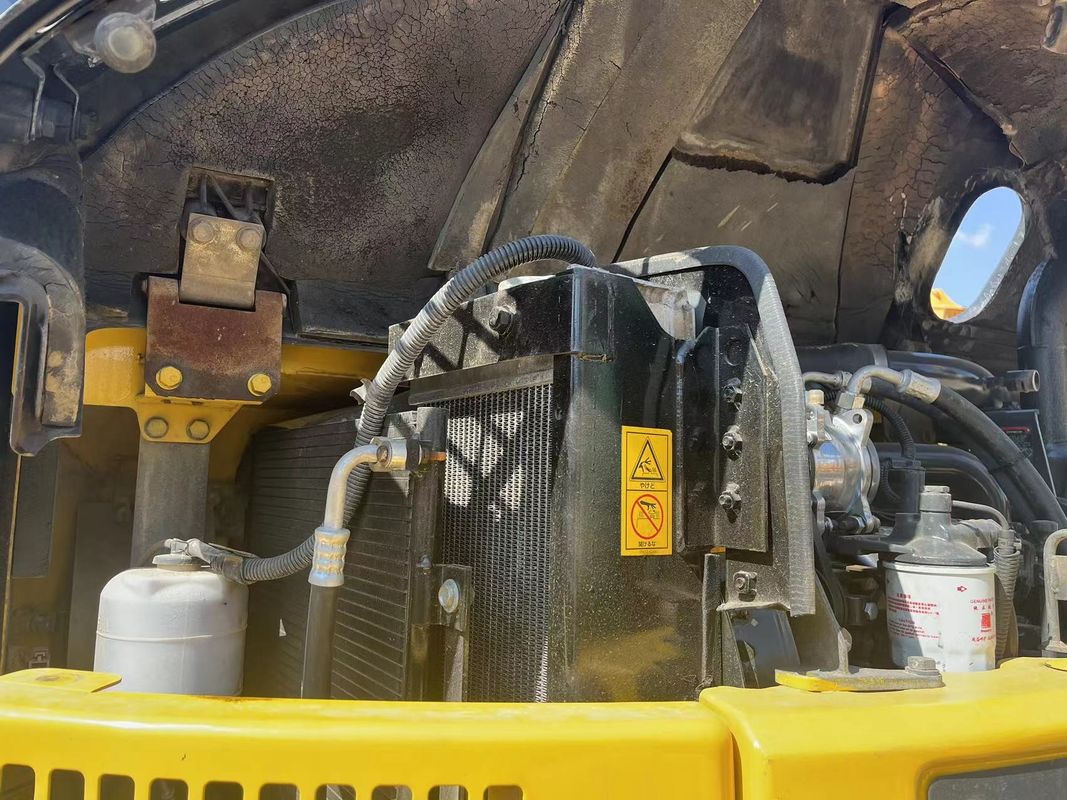 Miniescavatore Komatsu PC78US-6 da 8 tonnellate con una capacità di 0,34 m3