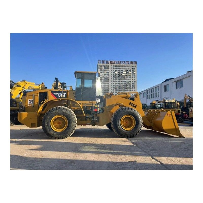 Caterpillar CAT 966 Front Loader con motore diesel potente