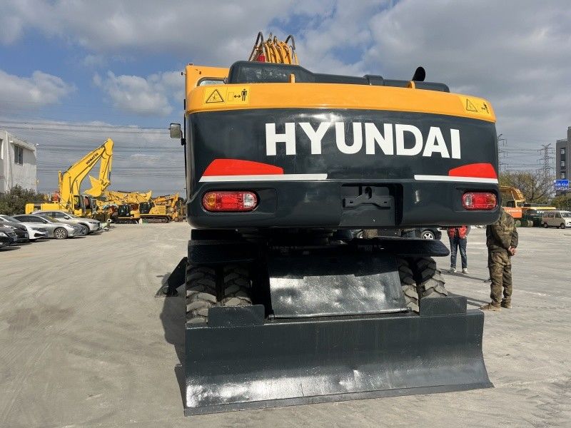 Escavatori a ruote Hyundai 210w-9 usati da 21 tonnellate