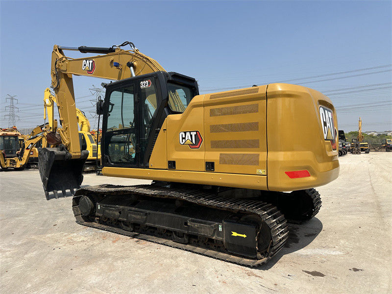 Escavatori usati CAT 323 con motore C7.1 Escavatori di seconda mano Caterpillar anno 2018