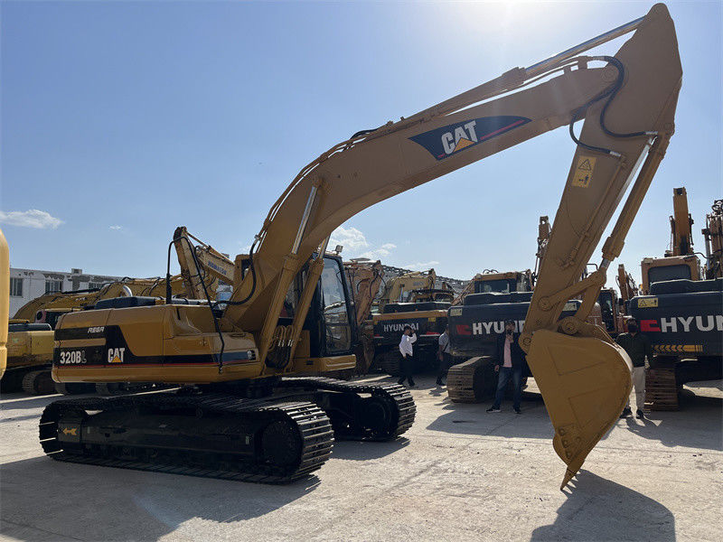 Pulito usato Caterpillar 320BL Excavator 20 tonnellate Cat Excavator In buone condizioni