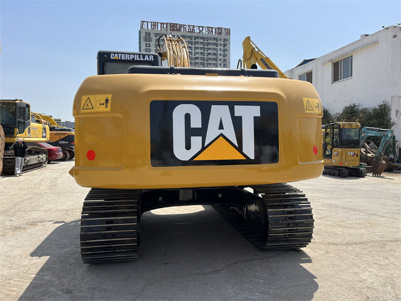 Buona condizione escavatore medio da 20 tonnellate usato scavatore da 320d caterpillar in vendita