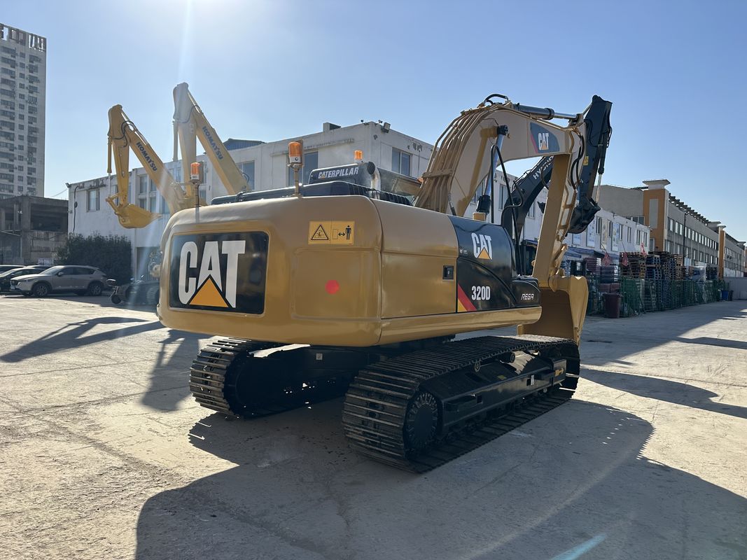Escavatore CAT 320D usato 20 tonnellate Escavatore medio CAT 320 usato