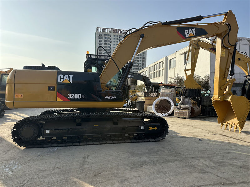 Escavatore cingolato CAT 320D2L usato, escavatore da miniera da 20 tonnellate per grandi progetti di costruzione